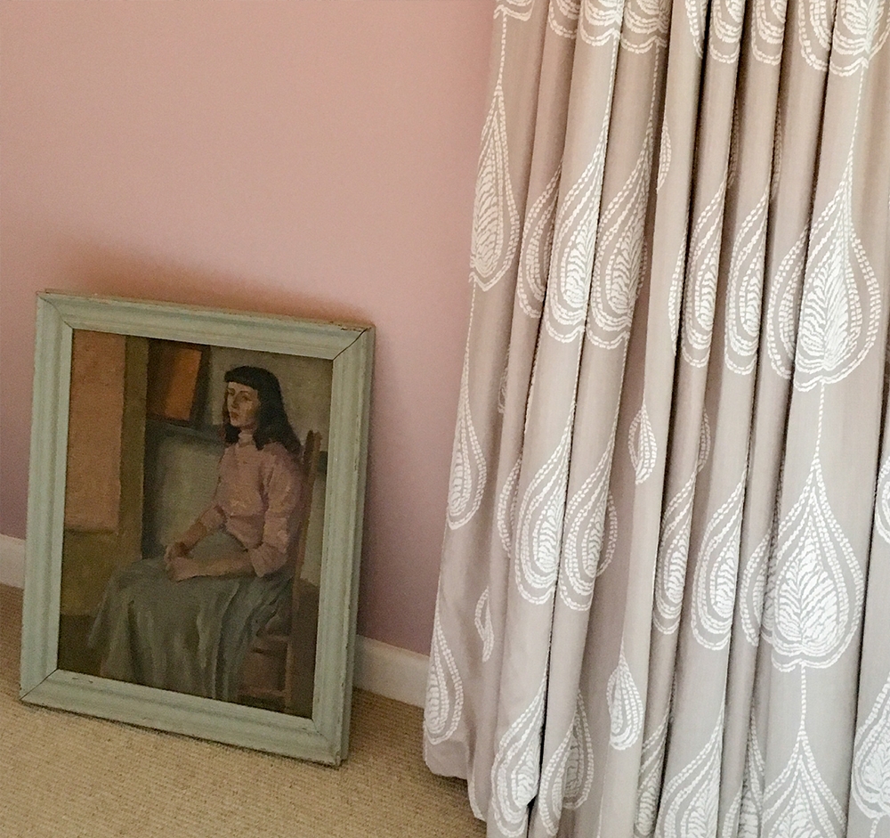 bedroom interior designer